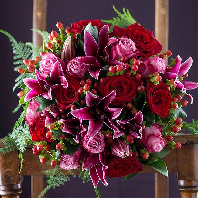 Luxury rose and lily bouquet