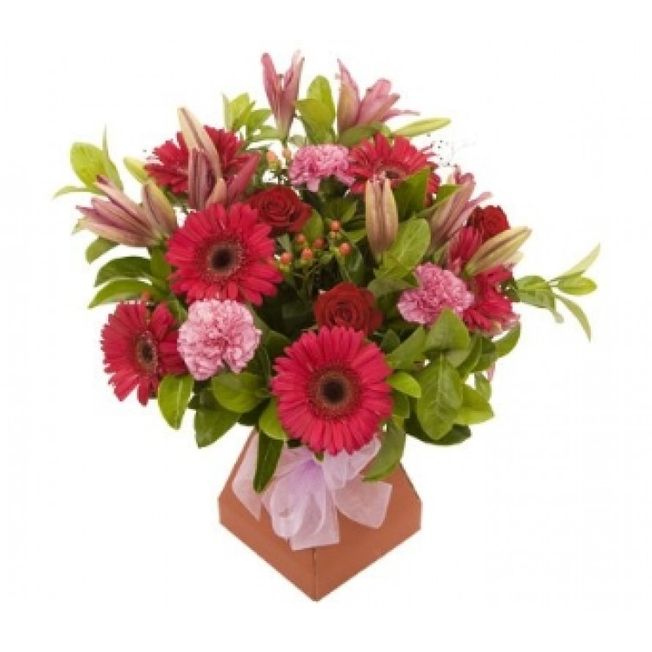 Valentines Red & pink hand tied bouquet aqua pack