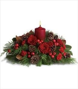 christmas round candle arrangement